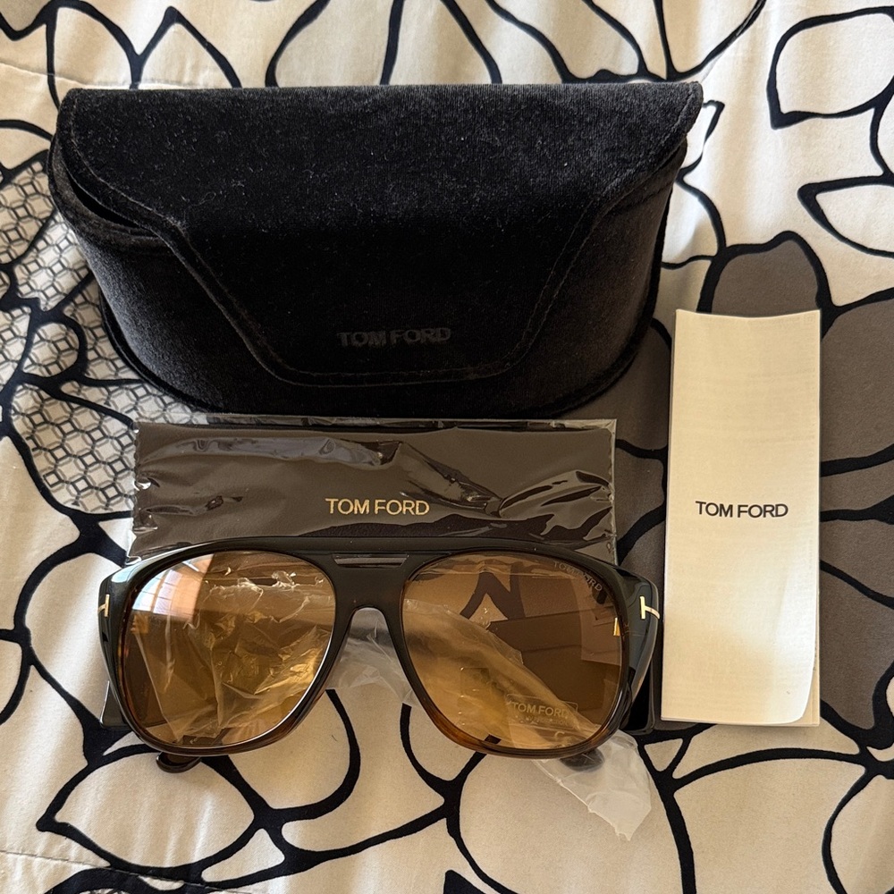 New! Unisex Tom Ford Fender Tortoise Shell Sunglasses - Picture 4 of 8